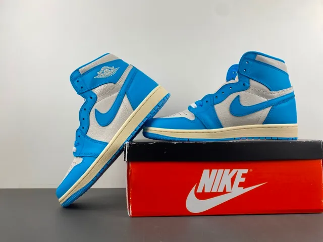 Tênis de basquete Air Jordan 1 cano alto azul e cinza 14
