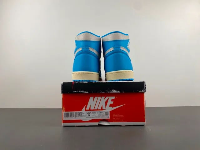 Tênis de basquete Air Jordan 1 cano alto azul e cinza 17