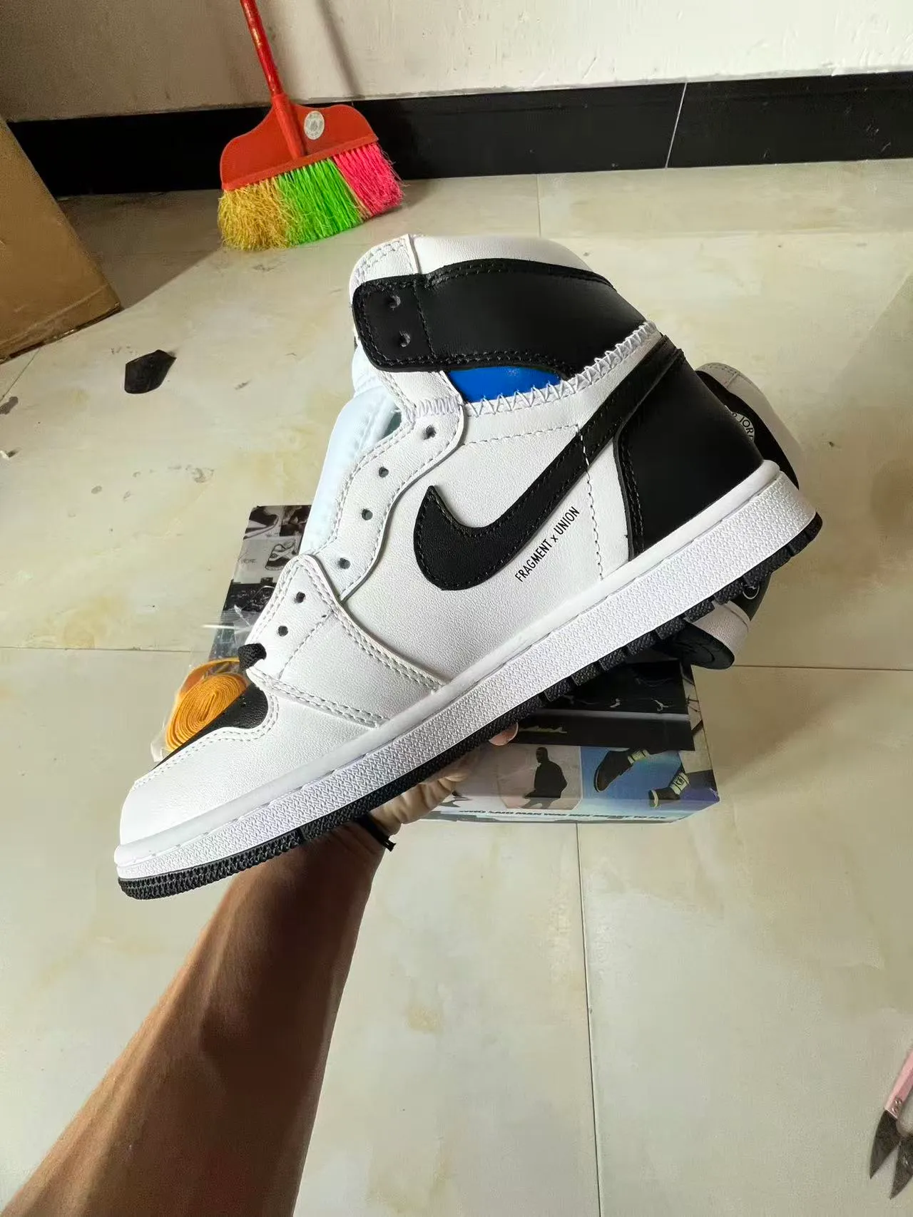 Air Jordan 1 High tênis de basquete branco e preto 5