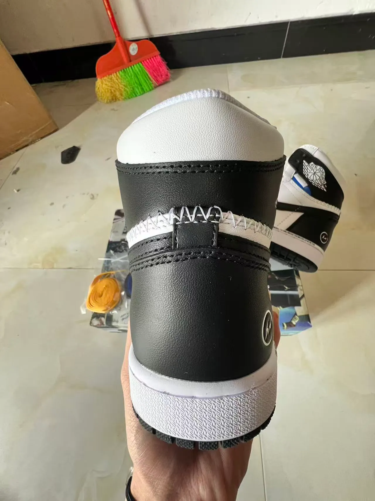 Air Jordan 1 High tênis de basquete branco e preto 8