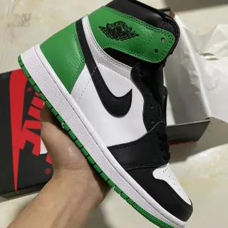 Tênis de basquete Air Jordan 1 High branco preto verde