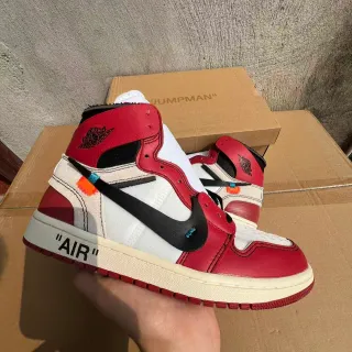 Air Jordan 1 Off-White x Nike 'University Red' Tênis de basquete desconstruídos