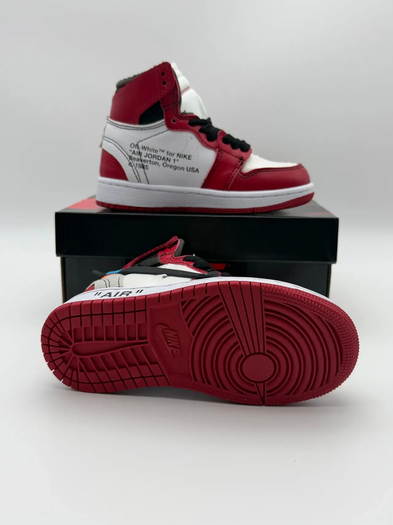 Air Jordan 1 Red White High-Top Perforated Toe Basketball Shoes 7