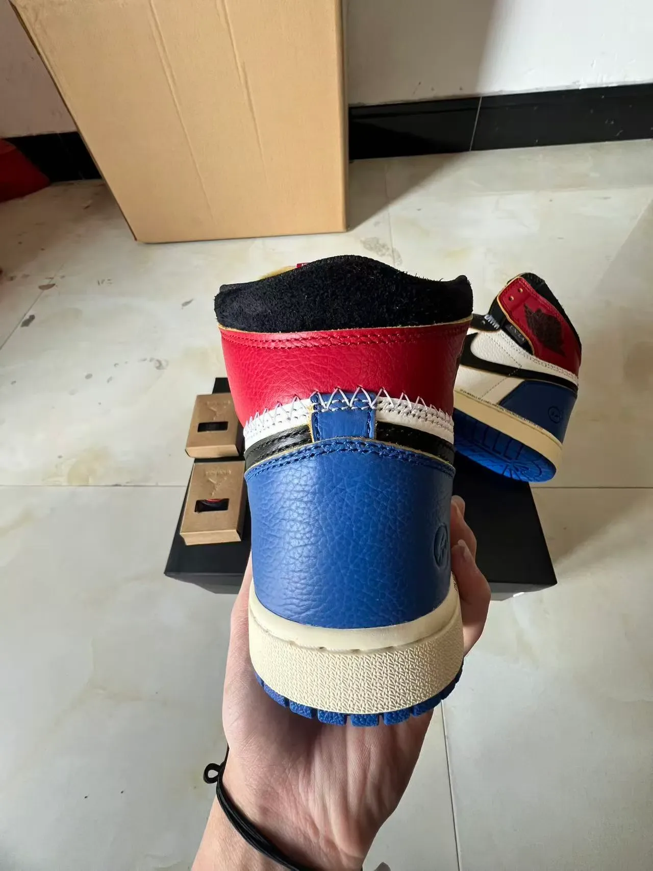 Air Jordan 1 Tênis de Basquete Branco Azul Alto em Couro 8