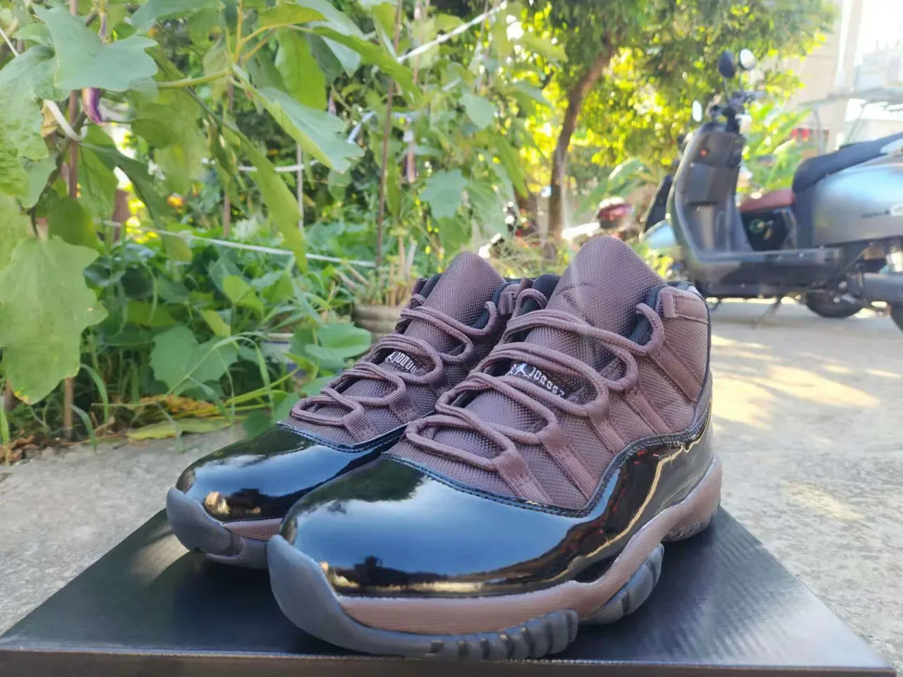 Air Jordan 11 Dusty Mauve Cuero Patent Zapatos de Baloncesto 4