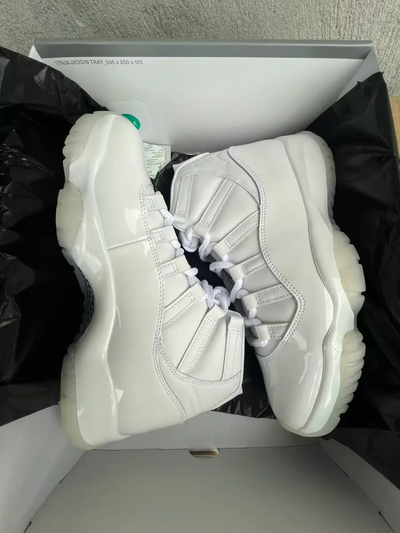 Air Jordan 11 Blanc Cuir patenté Chaussures de basket-ball 9