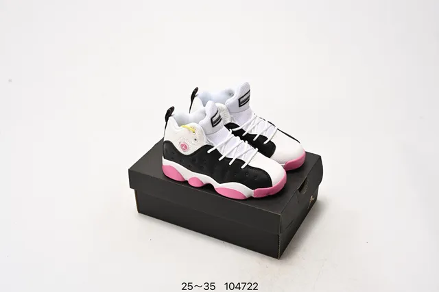 Chaussures de basketball Air Jordan 12 Retro noir blanc rose 12