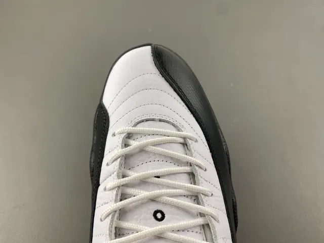Air Jordan 12 Branco Preto Dourado Tênis de Basquete 5