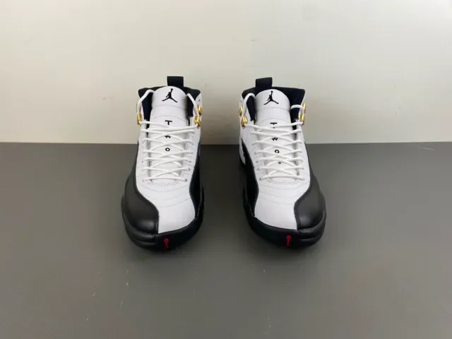 Air Jordan 12 Branco Preto Dourado Tênis de Basquete 12