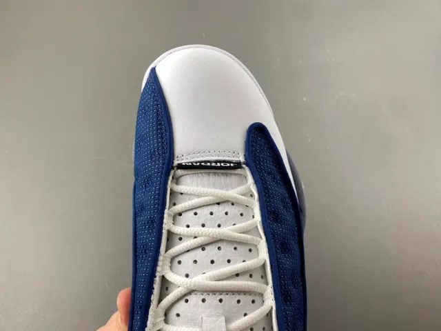 Air Jordan 13 Navy and White Tênis de Basquete 6