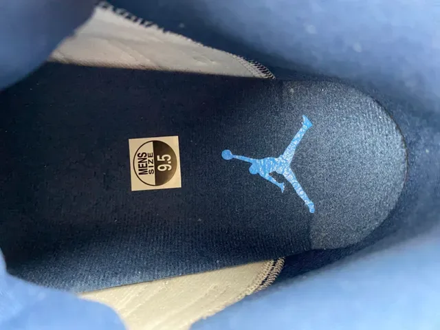 Air Jordan 13 Navy and White Tênis de Basquete 8