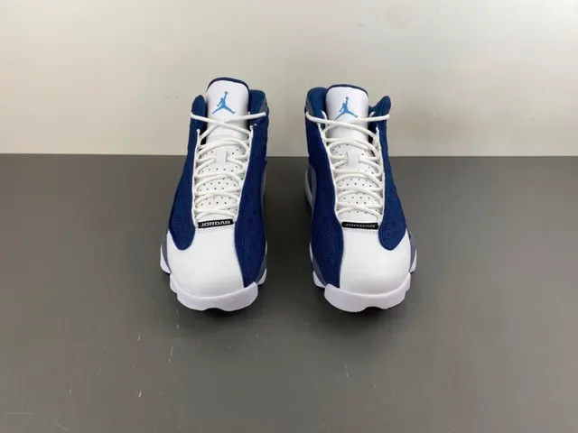 Air Jordan 13 Navy and White Tênis de Basquete 12