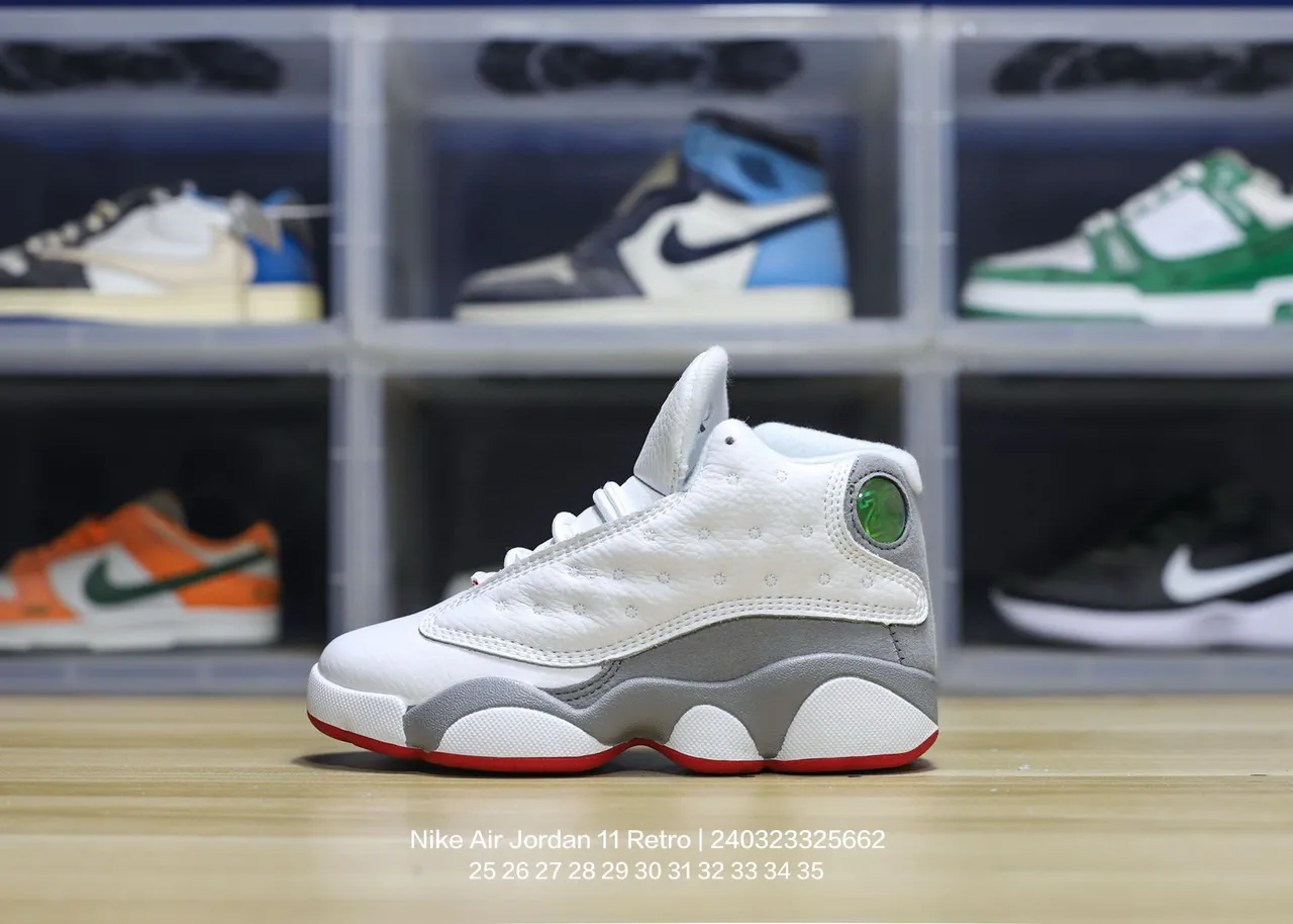 Air Jordan 13 حذاء كرة السلة أبيض أسود أحمر أخضر 2