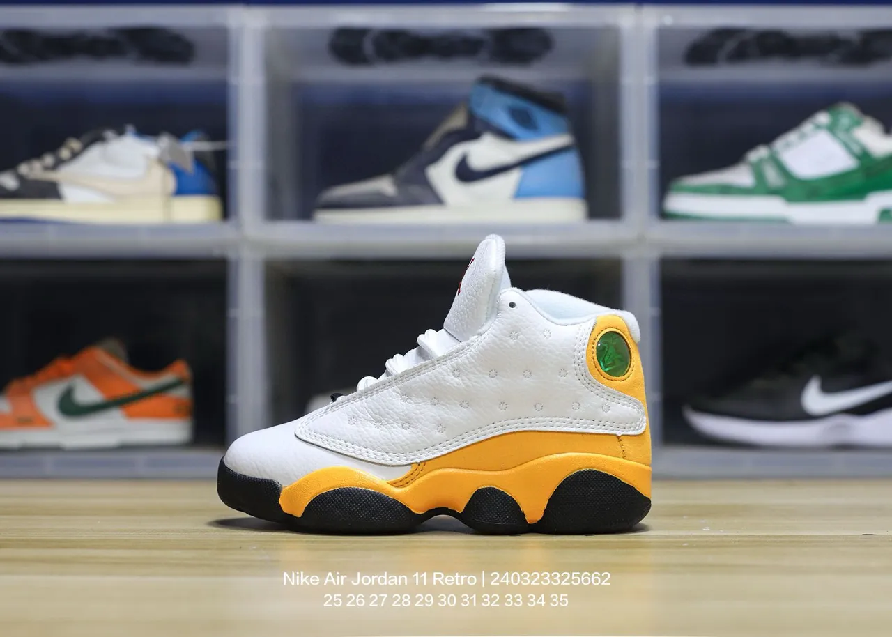 Air Jordan 13 حذاء كرة السلة أبيض أسود أحمر أخضر 4