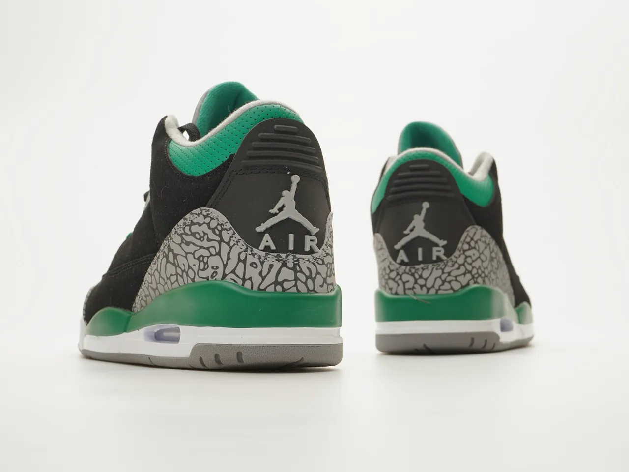 Tênis de basquete Air Jordan 3 preto cimento verde 7