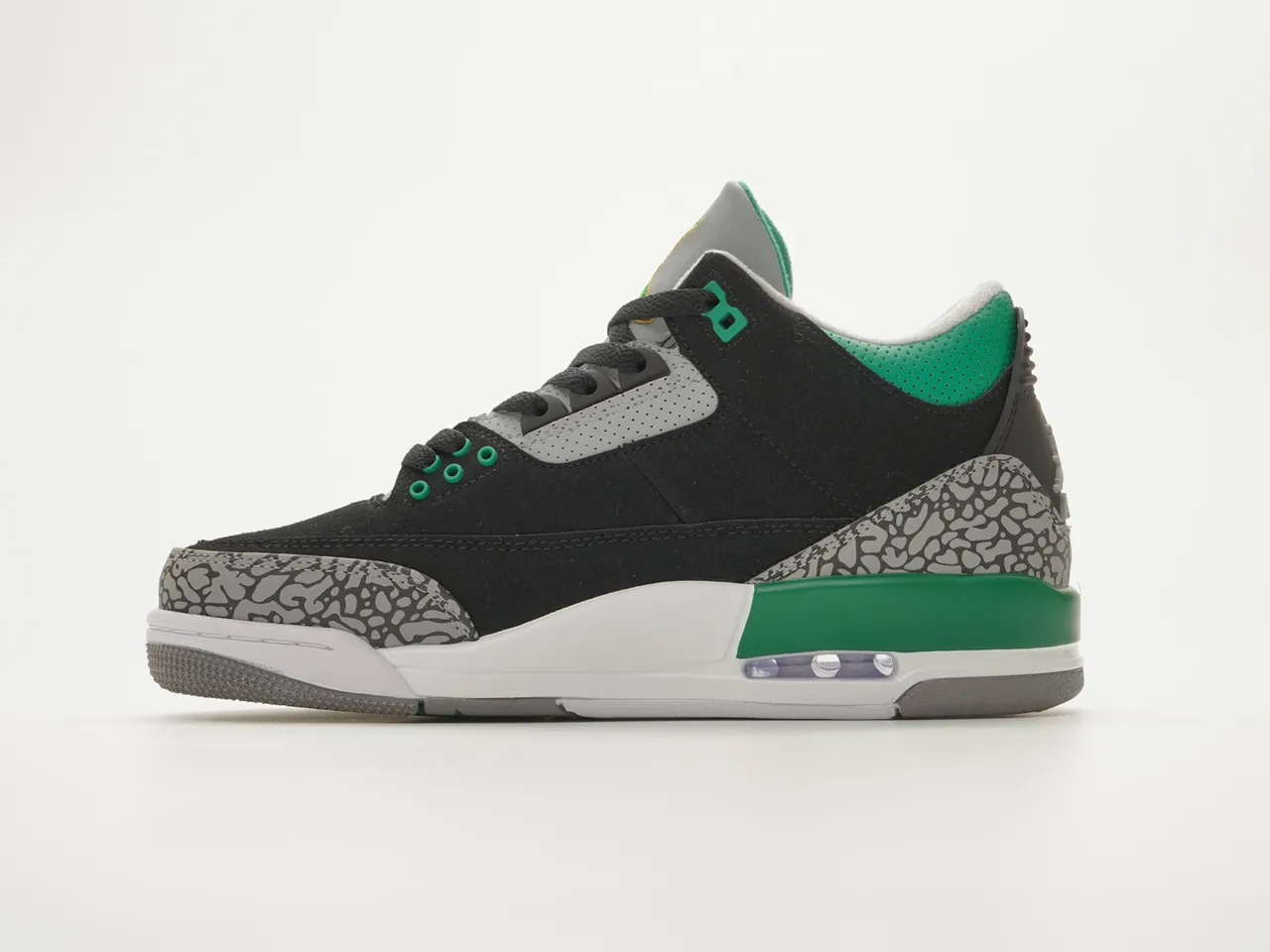 Tênis de basquete Air Jordan 3 preto cimento verde 9