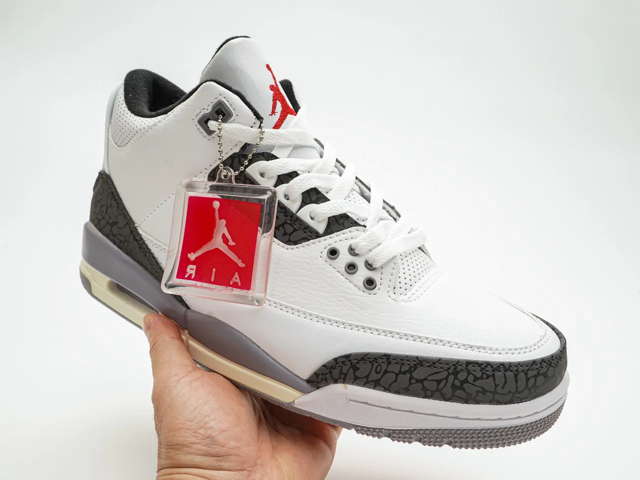 Air Jordan 3 White Cement Elephant Print Basketball Shoes 4