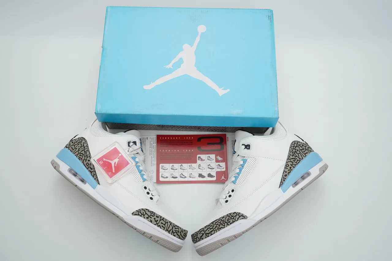 Air Jordan 3 白色浅蓝爆裂纹篮球鞋 3