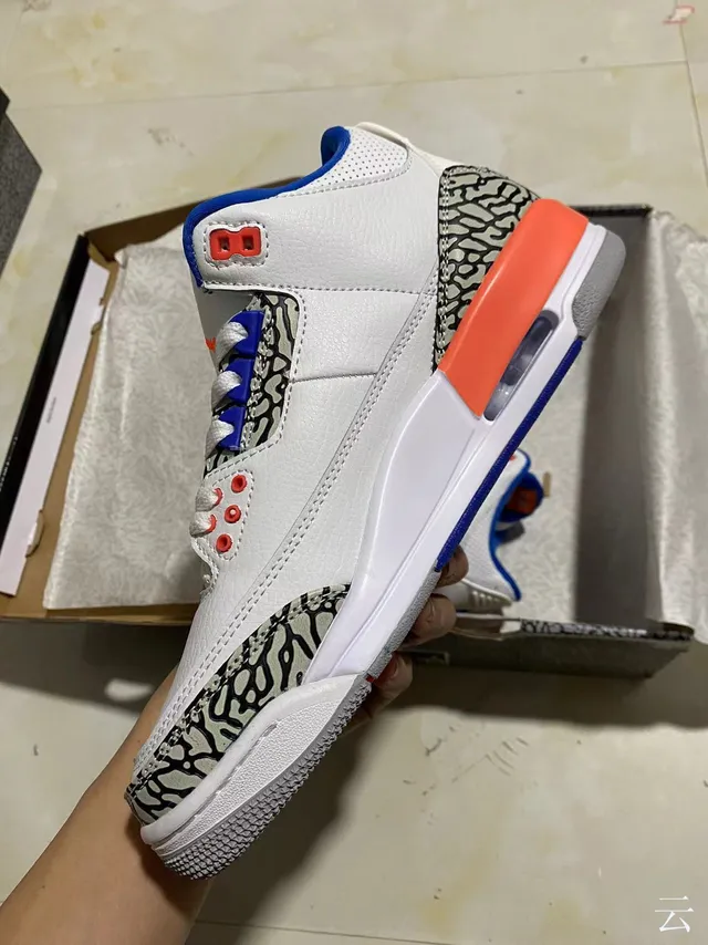 Air Jordan 3 Chaussures de basketball blanches orange bleu imprimé éléphant 4