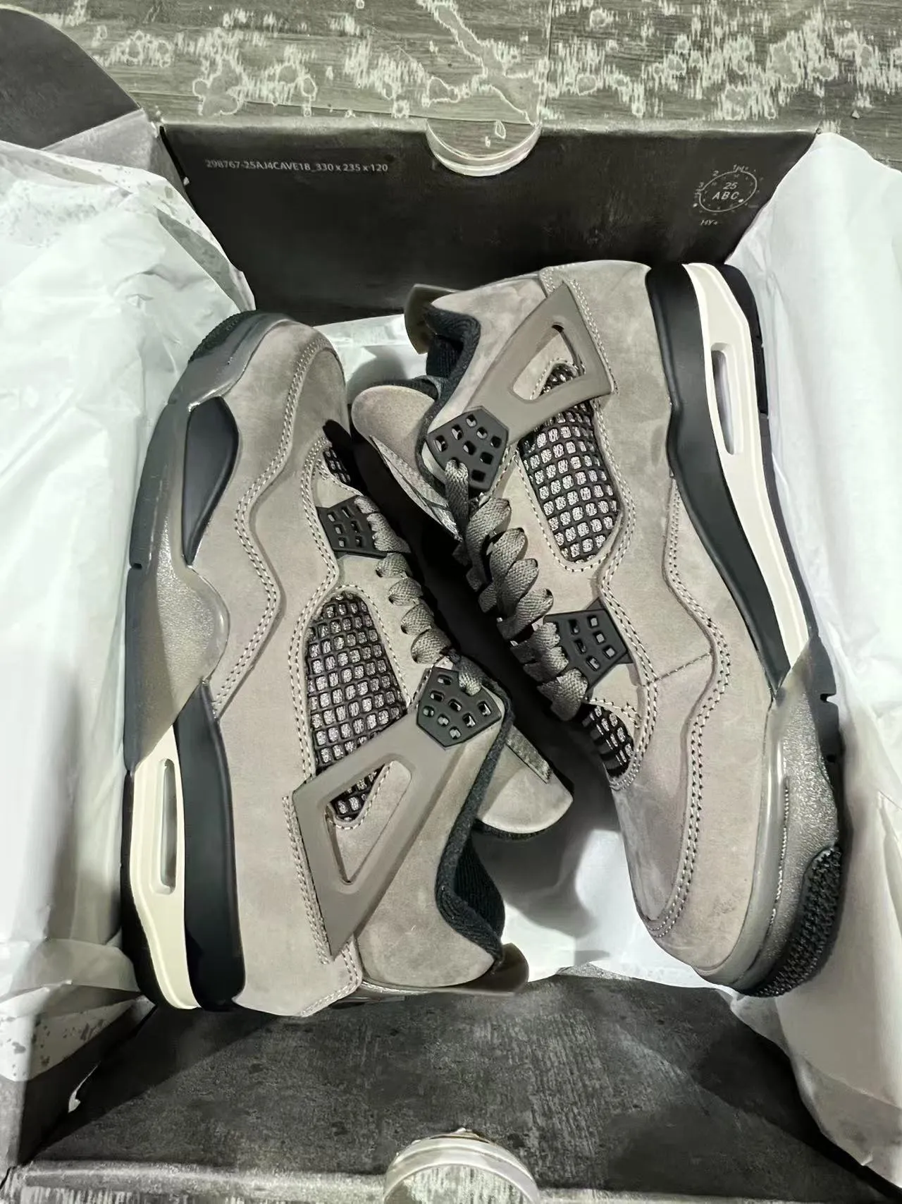 Air Jordan 4 ধূসর সোয়েড কালো সাদা বাস্কেটবল জুতো 9
