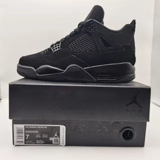 Air Jordan 4 Retro SE Tênis de basquete preto