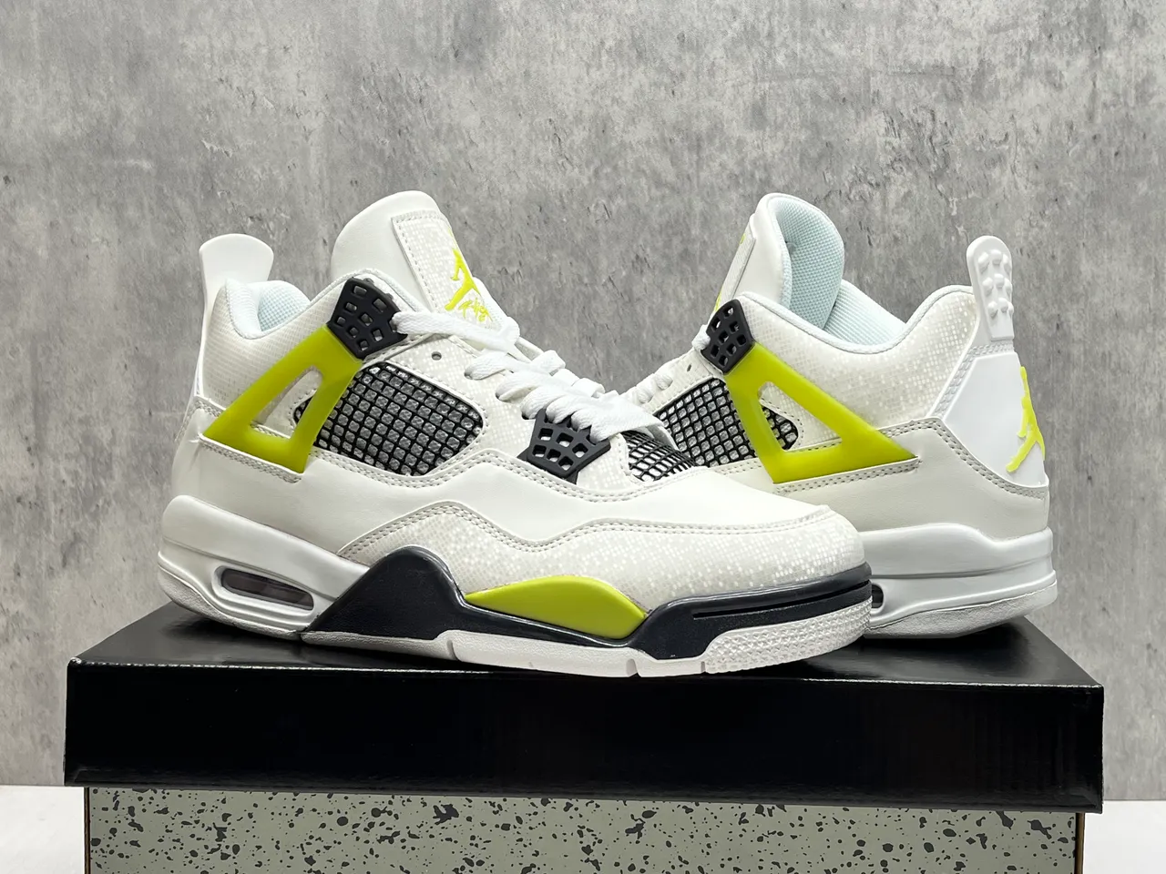 Air Jordan 4 أحذية كرة السلة أبيض أصفر نيون أسود 6
