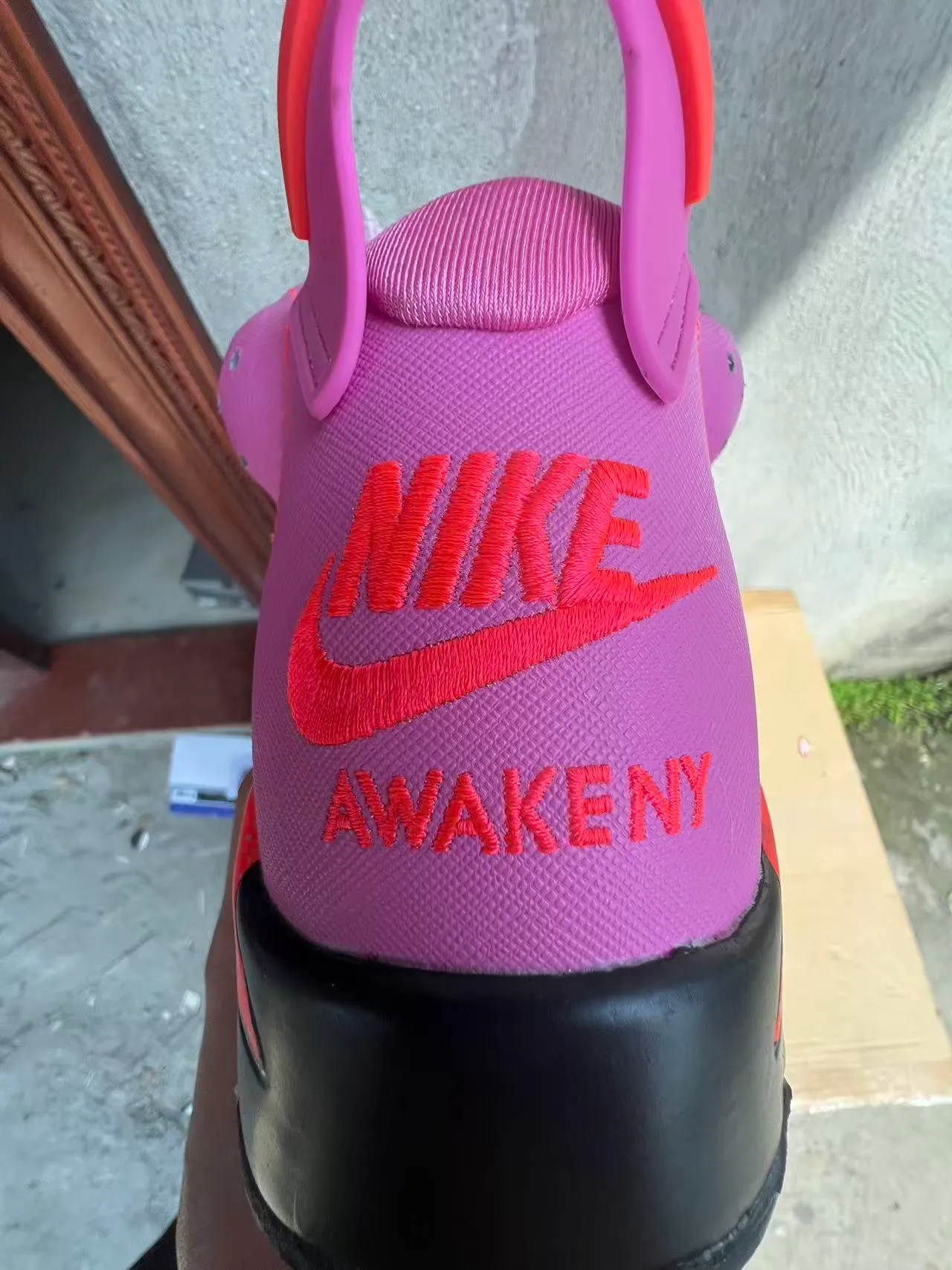 Air Jordan 6 粉橙灰篮球鞋 8