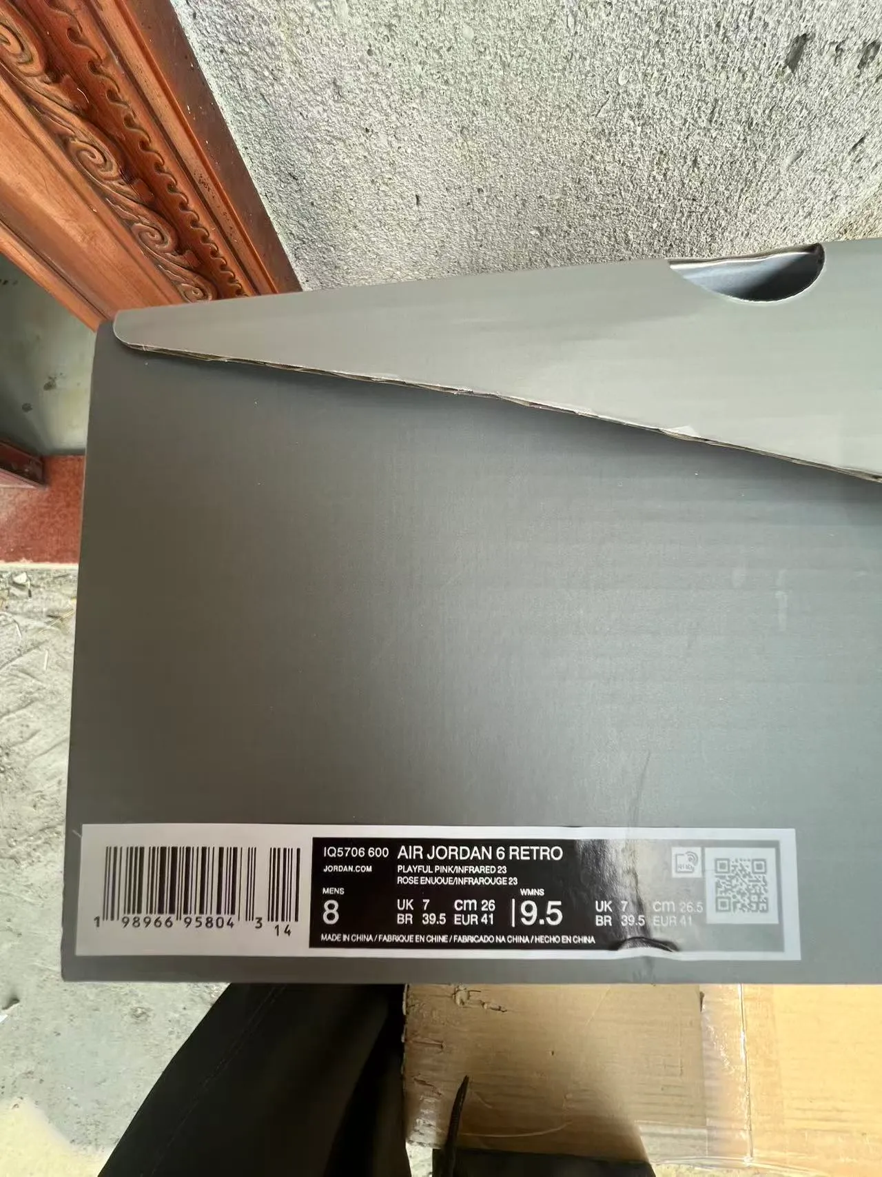 Air Jordan 6 粉橙灰篮球鞋 10
