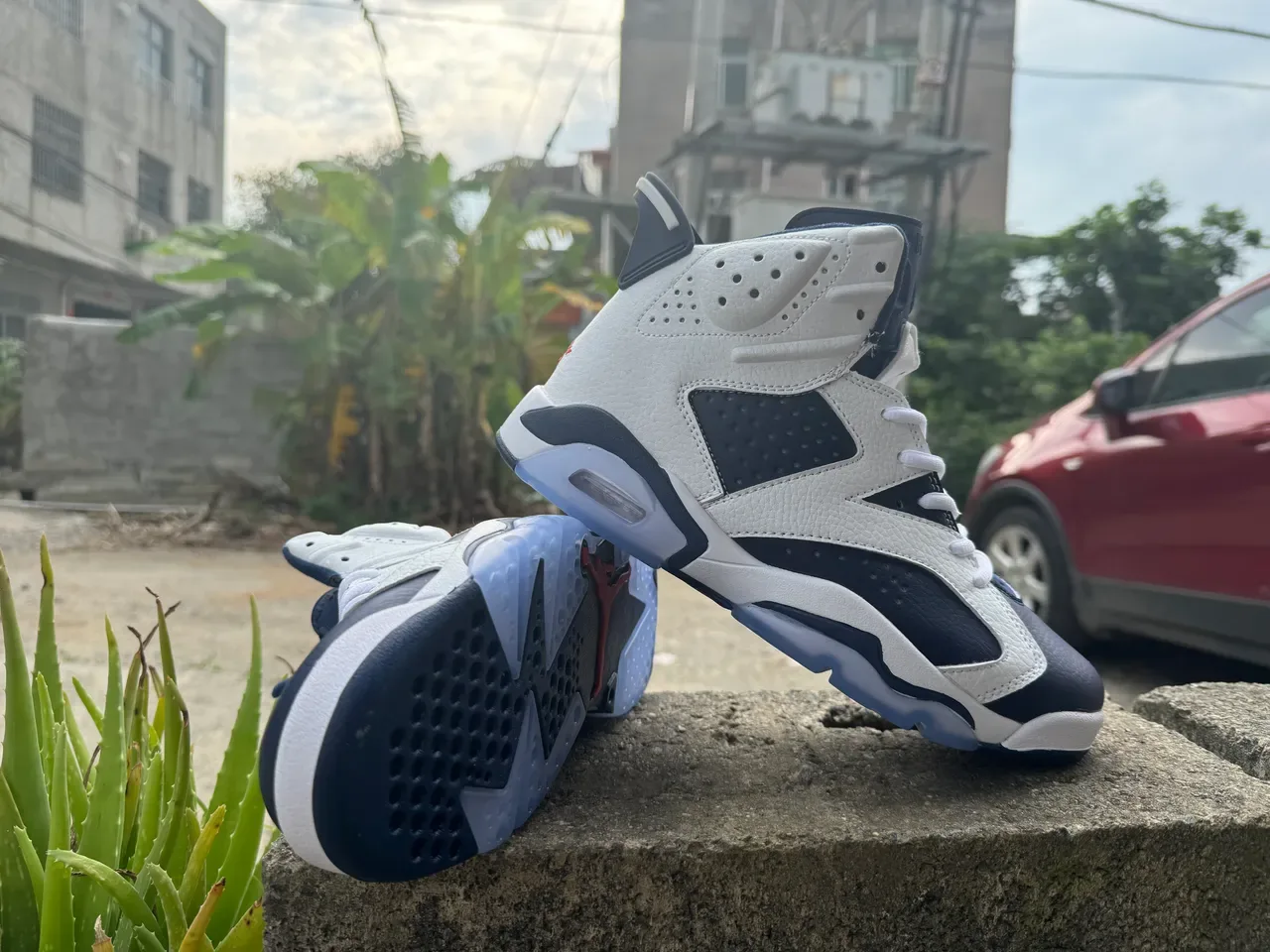 Air Jordan 6 أبيض بحري أحمر أحذية كرة السلة 2