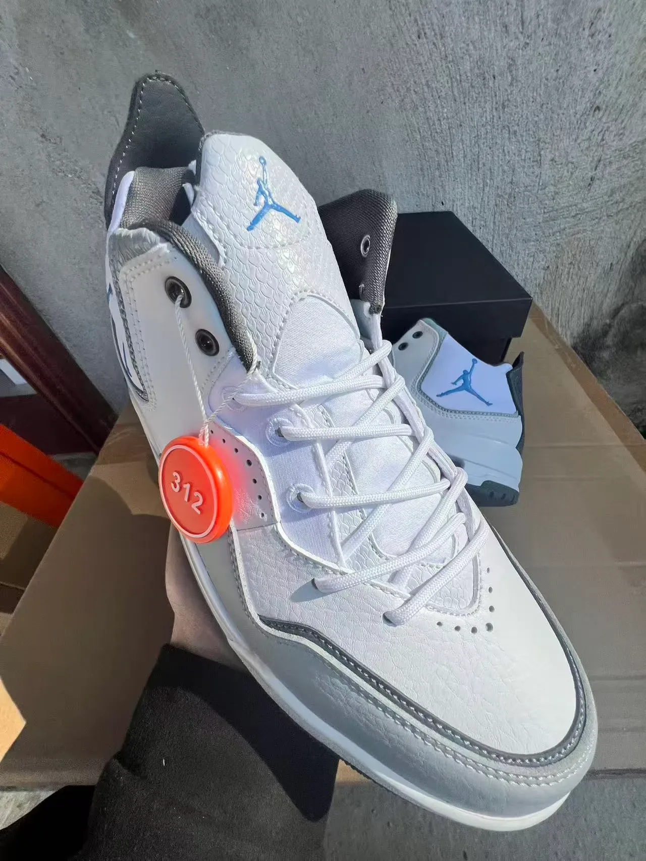 Air Jordan Legacy 312 Blanc Gris Bleu Chaussures de Basketball 2