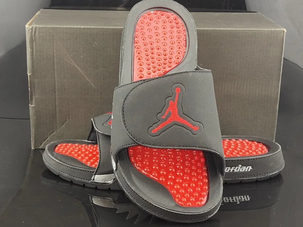 Air Jordan Slide 黑红 Podded Footbed 拖鞋 5