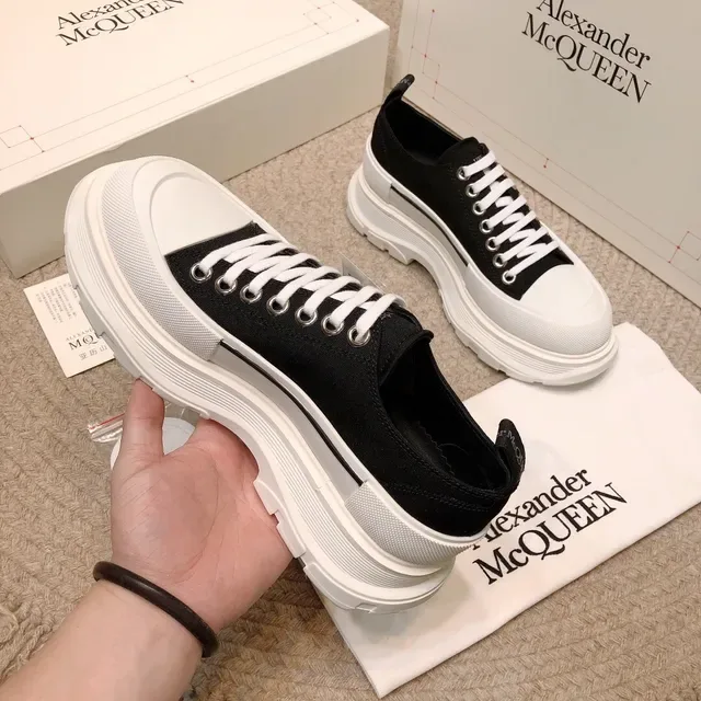 Alexander McQueen Oversized Sneaker Black and White Lifestyle Sneakers 4