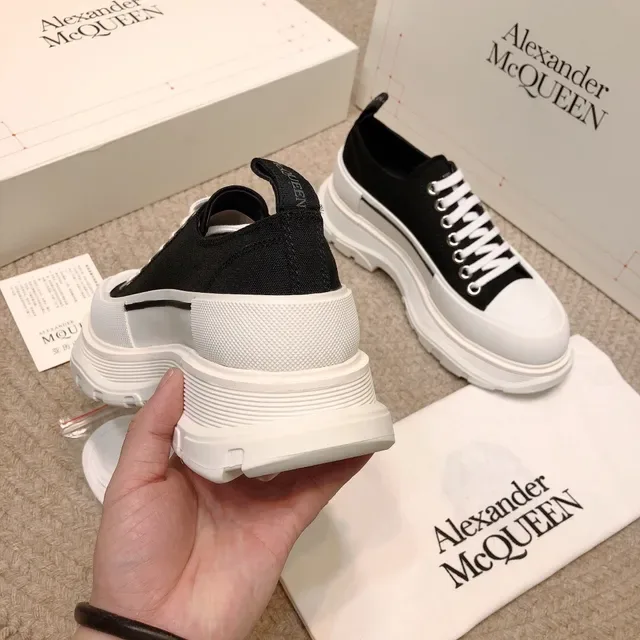 Alexander McQueen Oversized Sneaker Black and White Lifestyle Sneakers 5