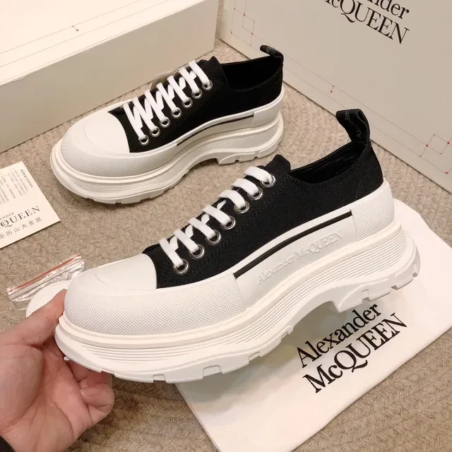 Alexander McQueen Oversized Sneaker Black and White Lifestyle Sneakers 9
