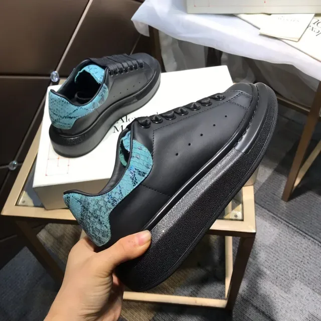 Alexander McQueen 黑色蓝色皮革平台oversized运动鞋 5