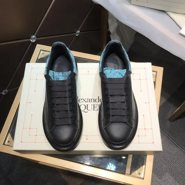Alexander McQueen 黑色蓝色皮革平台oversized运动鞋 9