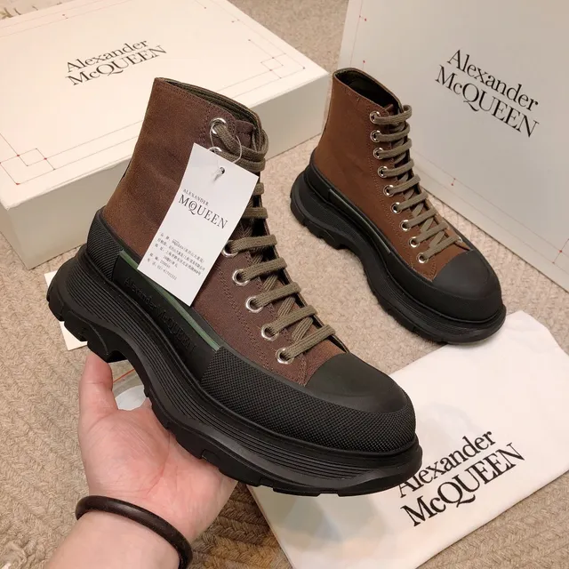 Alexander McQueen oversized স্নিকার বাদামি ক্যানভাস গোড়ালি বুট 6