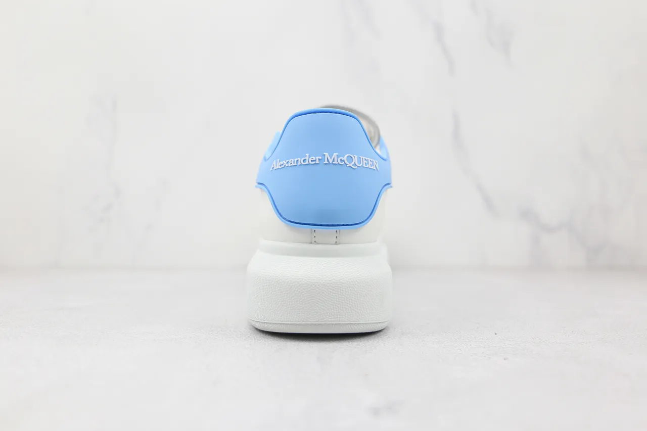 Alexander McQueen Tênis oversized branco azul sola plataforma caixa do dedo perfurada tênis lifestyle 2