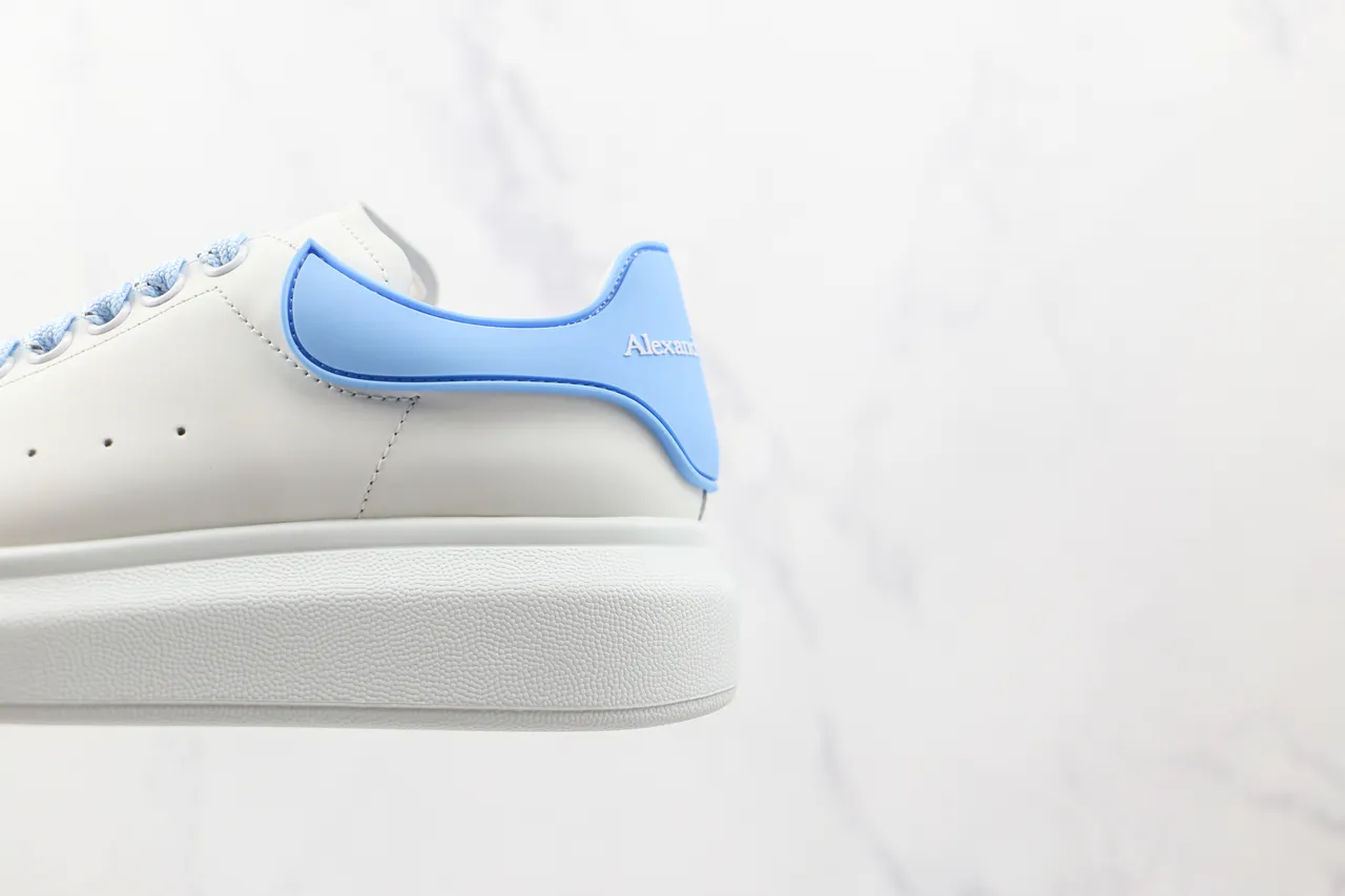 Alexander McQueen Tênis oversized branco azul sola plataforma caixa do dedo perfurada tênis lifestyle 3