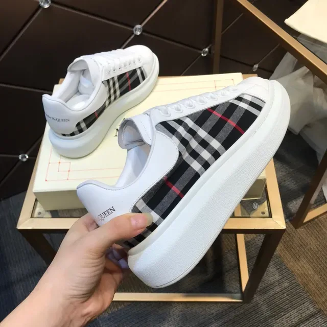 Alexander McQueen Oversized 白色格子侧边拼布 生活方式运动鞋 5