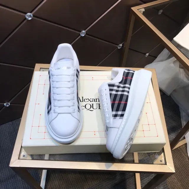 Alexander McQueen Oversized 白色格子侧边拼布 生活方式运动鞋 8