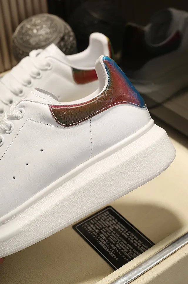 Alexander McQueen Oversized Sneaker White Red Silhouette Smooth Leather Upper Lifestyle Sneakers 3