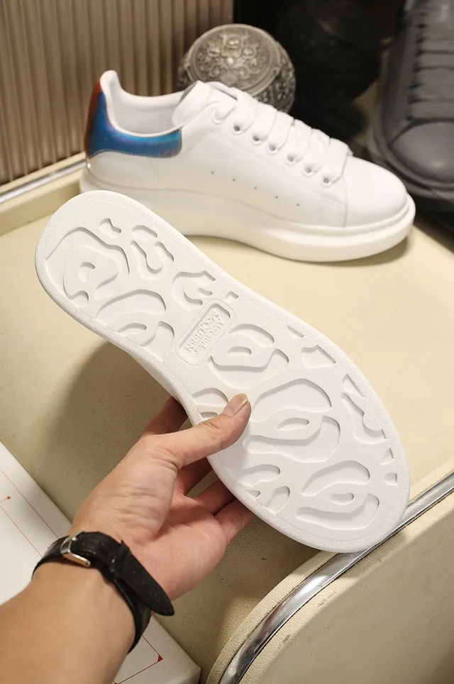 Alexander McQueen Oversized Sneaker White Red Silhouette Smooth Leather Upper Lifestyle Sneakers 5