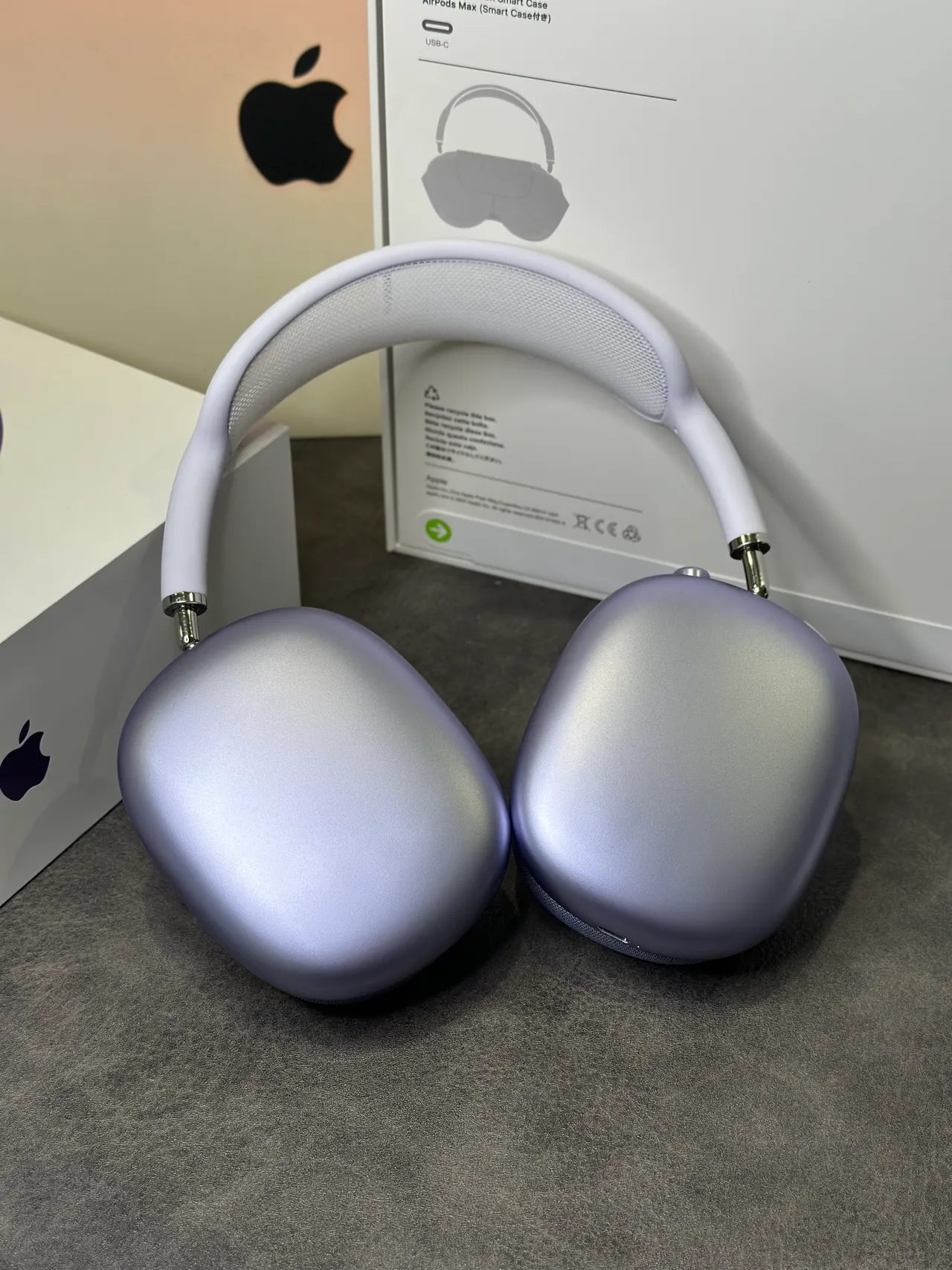 Apple AirPods Max Lavender Over-ear Headphones 7