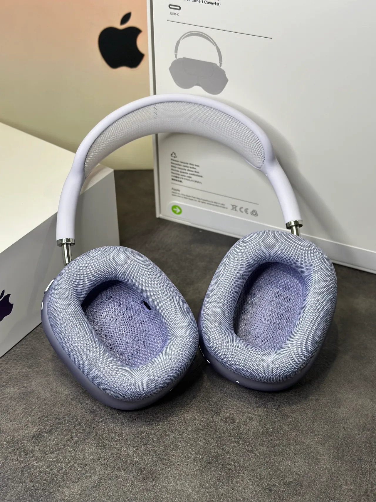 Apple AirPods Max Lavender Over-ear Headphones 11