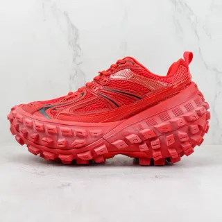 ASICS أحذية جري أحمر أسود أحادي اللون عدواني سول مسامير
