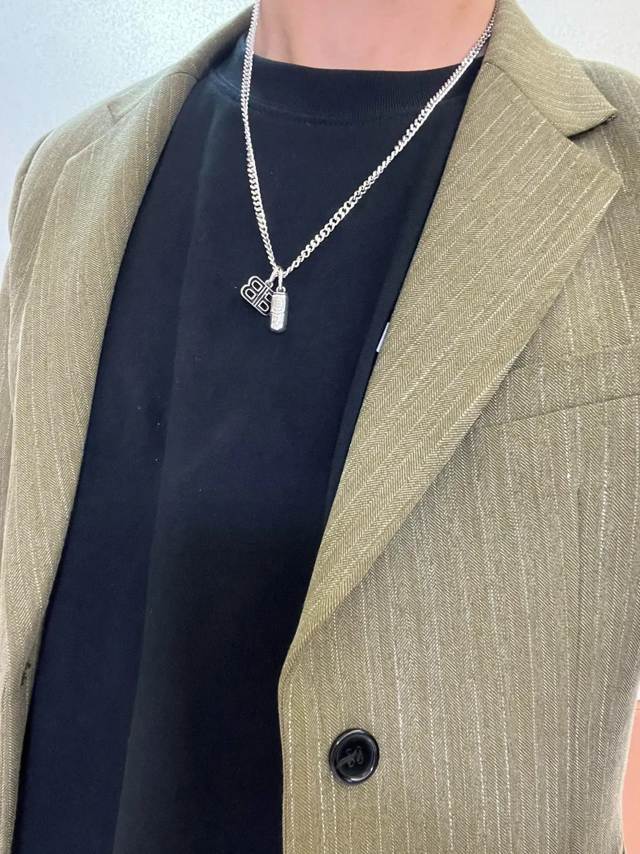 Balenciaga BB 链项链 银灰色 古巴链 莫诺克雷姆 魅力项链 6