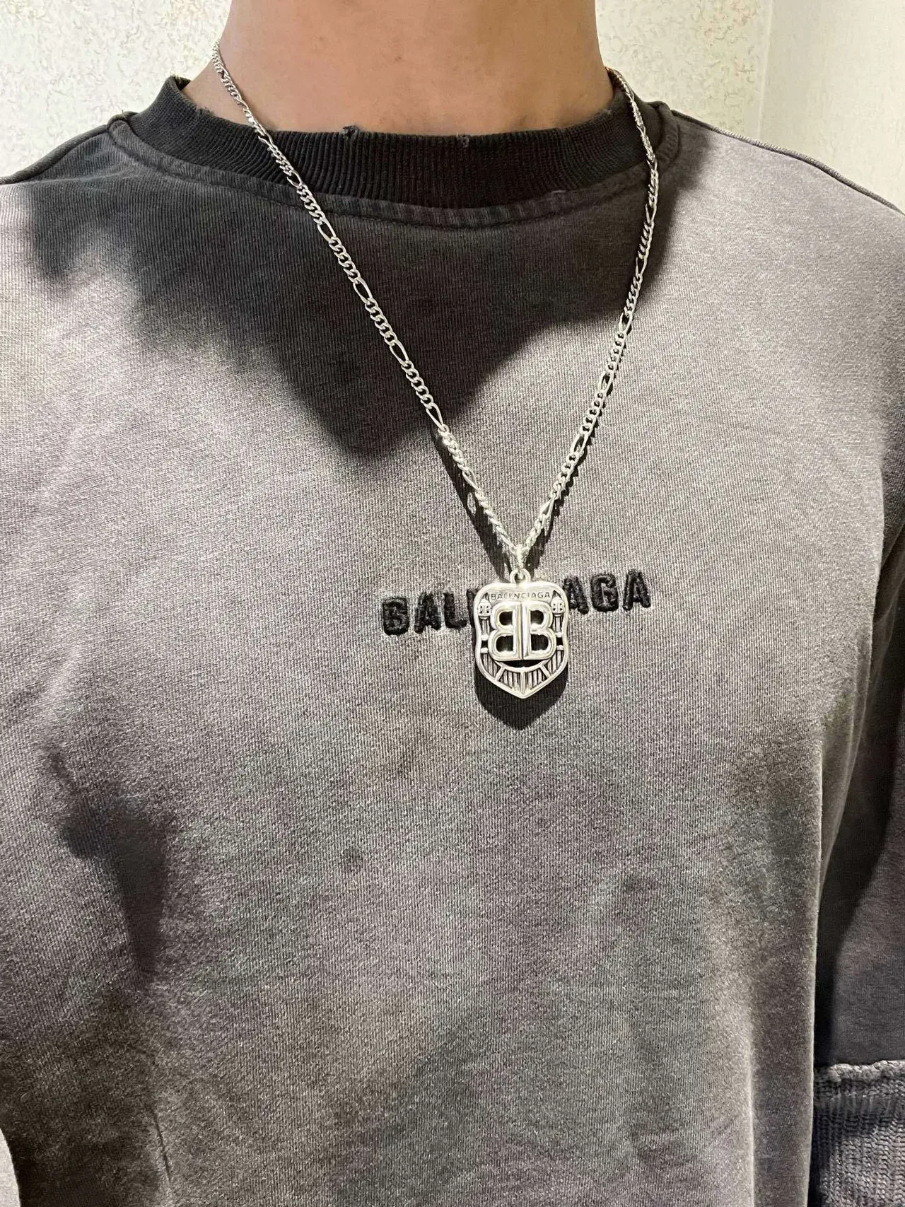 Balenciaga BB Shield चांदी Figaro Chain नेकलेस 5