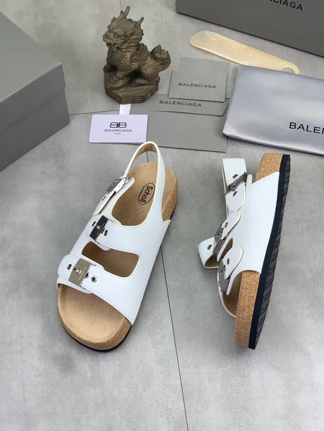 Balenciaga Defender सादा तिन पट्टिर काजुअल सैंडाल 5