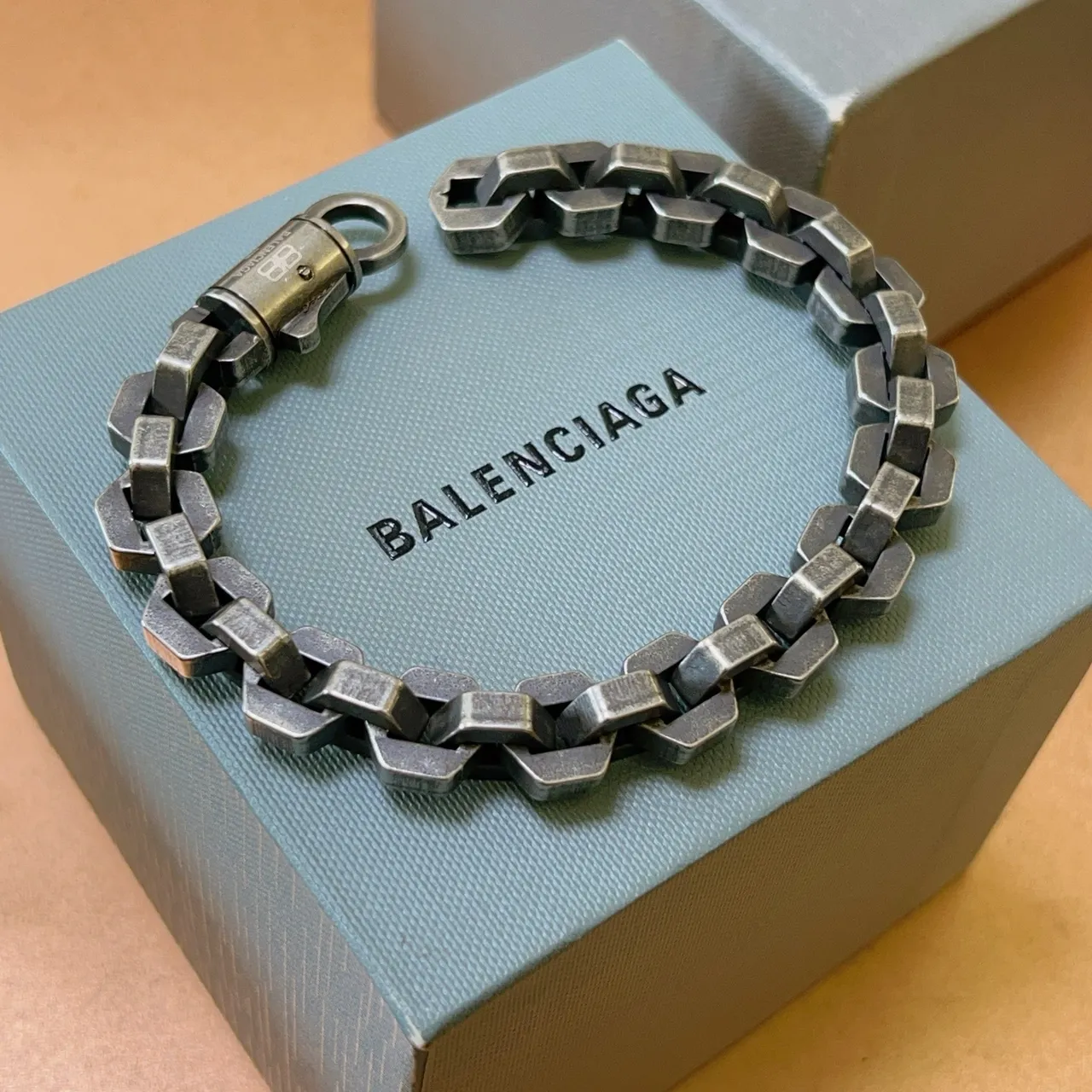 Balenciaga Chaîne Industrielle Gris Noir Maillon Géométrique Bracelet 2